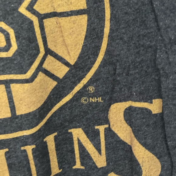 Boston Bruins t shirt, unisex medium - Picture 4 of 4